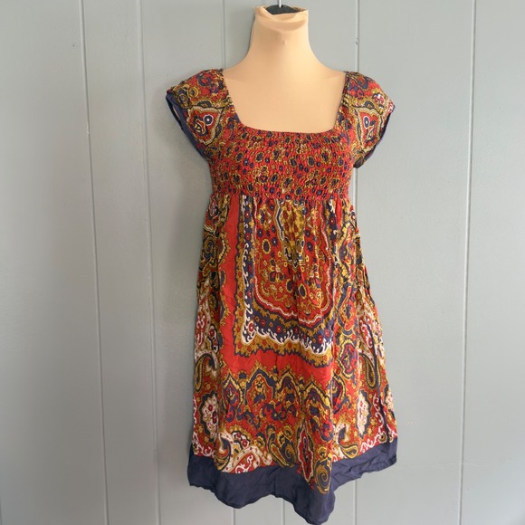 Ecote silk boho‎ mini dress red navy paisley print XS smocked bust festival UO - Picture 1 of 9